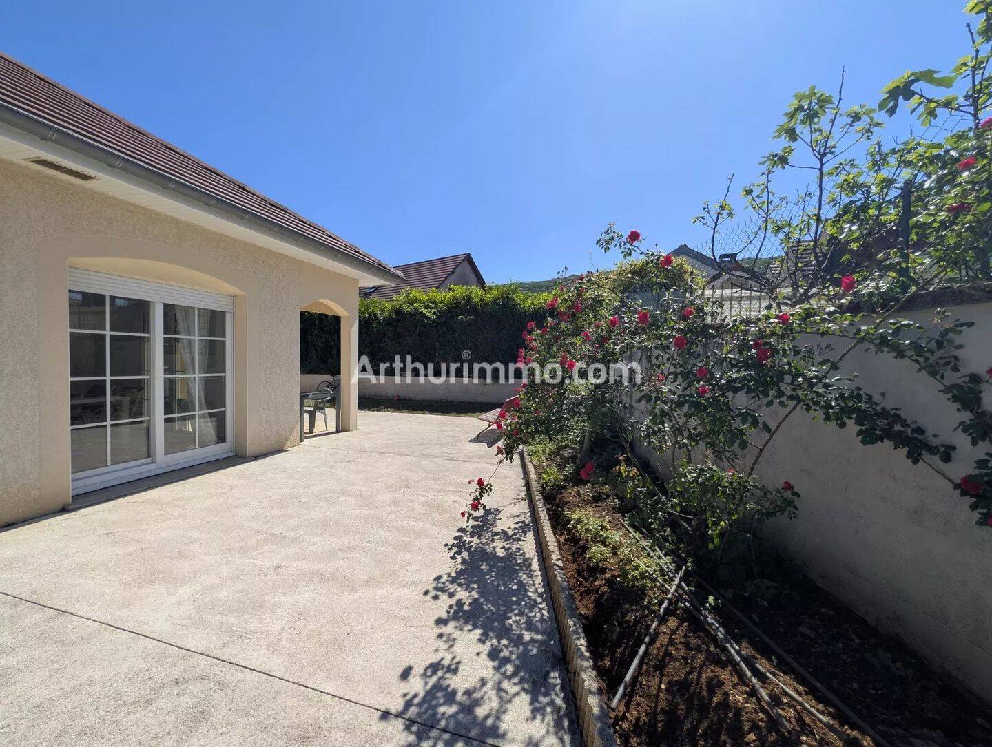 Maison 6 pièces 150 m² · à Avanne-Aveney · 150,3 m² · 325 000 €