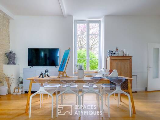 Maison à vendre 1 290 000 € 9 pièces 7 chambres 356 m² 1 235 m² de terrain Saint-Jean-de-Liversay 17170