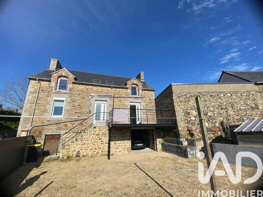 Maison à vendre 230 000 € 4 pièces 3 chambres 98 m² 473 m² de terrain Hénon 22150