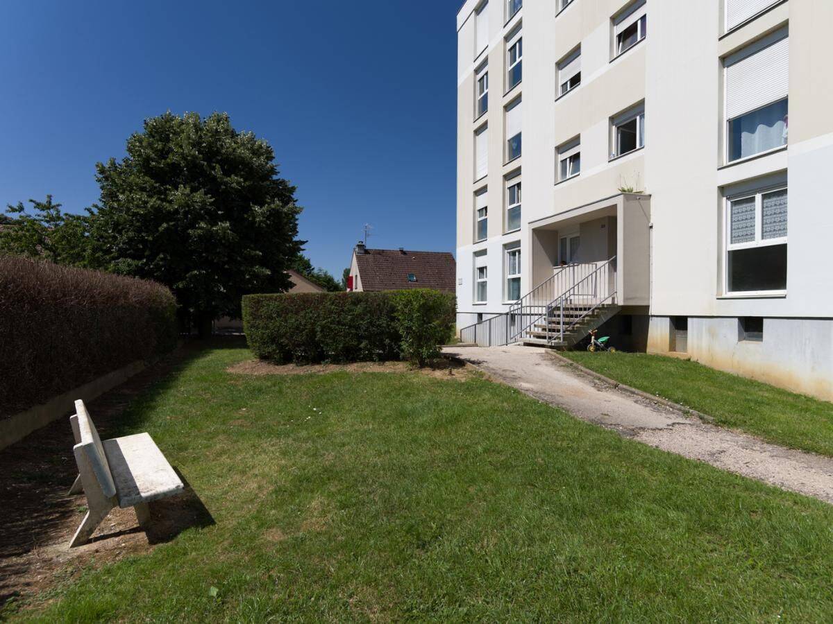 Appartement 4 pièces 76 m² · à Brazey-en-Plaine · 76 m² · 557 €/mois