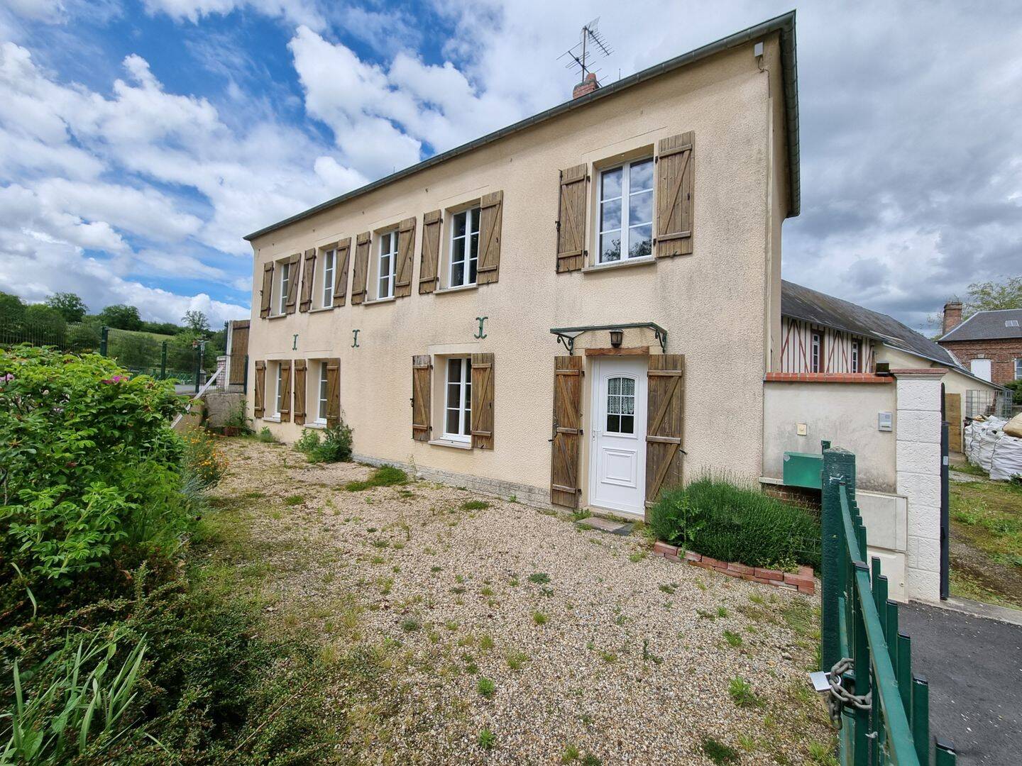 Maison 4 pièces 99 m² · à Bernay · 99 m² · 178 900 €