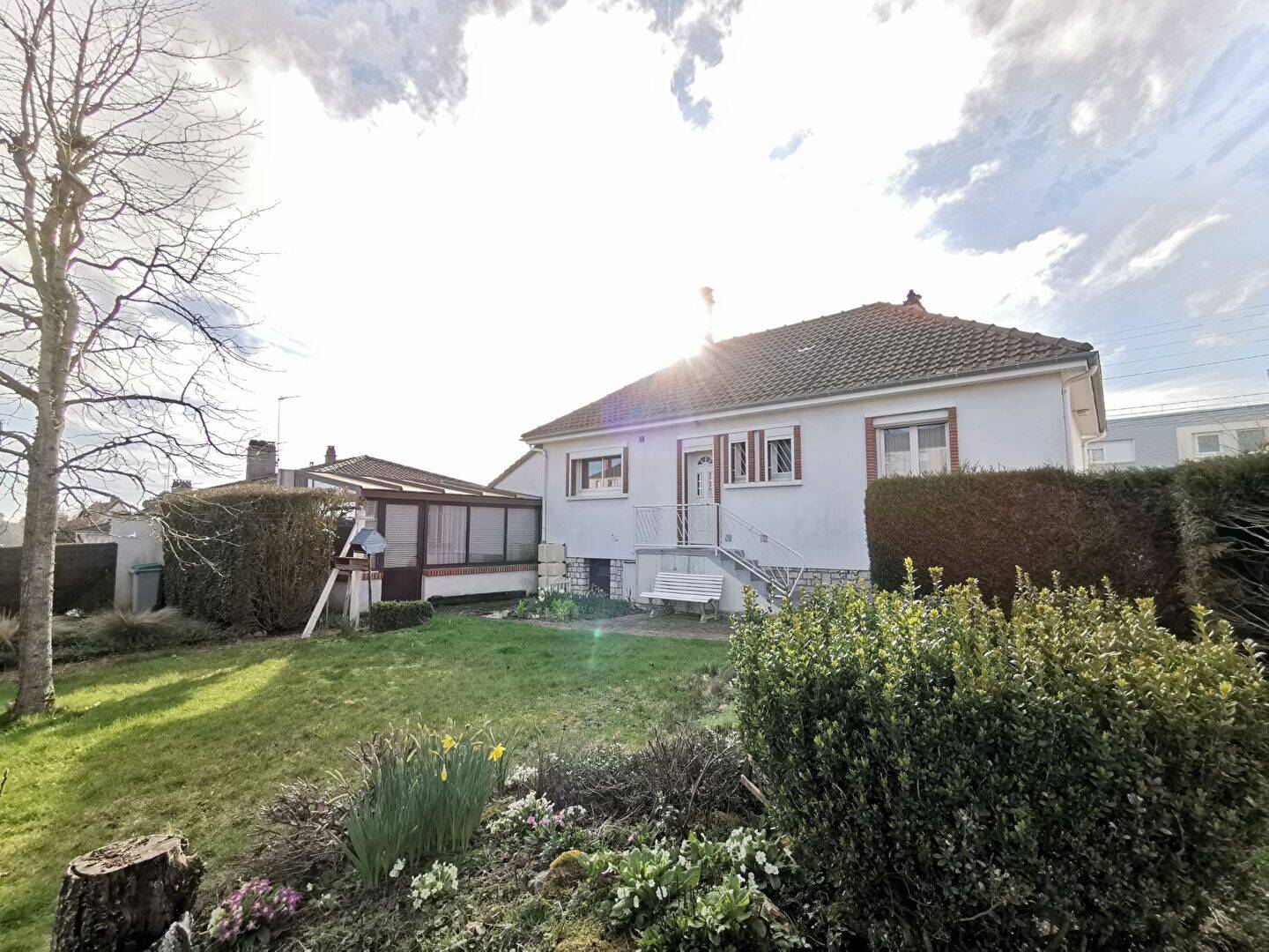 Maison 4 pièces 102 m² · à Brou · 102 m² · 159 000 €