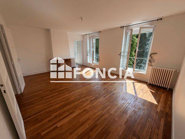 Appartement 3 pièces 87 m² · à Flers · 87 m² · 780 €