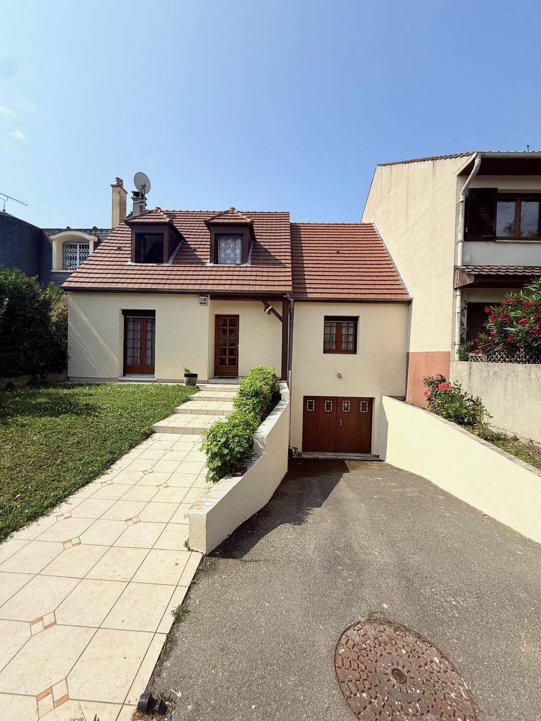 Maison 6 pièces 120 m² · à Drancy · 120 m² · 425 000 €