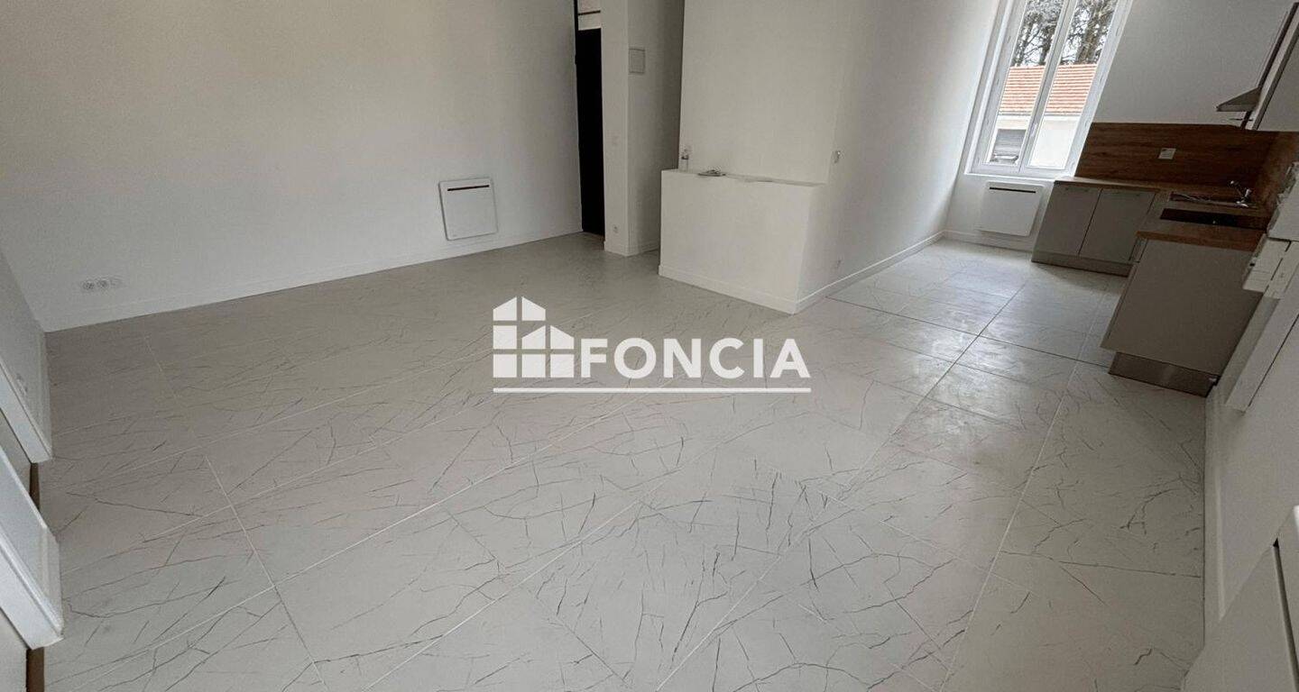 Appartement 3 pièces 68 m² · à Lyon 3ème Arrondissement · 68,4 m² · 1 100 €/mois