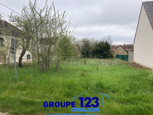 Terrain constructible à vendre 17 900 € 906 m² de terrain Poilly-sur-Tholon 89110