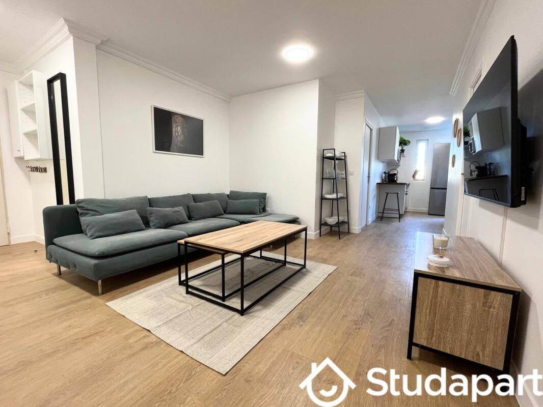 1 pièce 12 m² · à Cergy · 12 m² · 550 €/mois