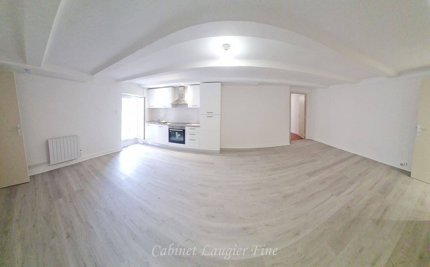 Appartement 3 pièces 81 m² · à Marseille 6ème Arrondissement · 81 m² · 950 €