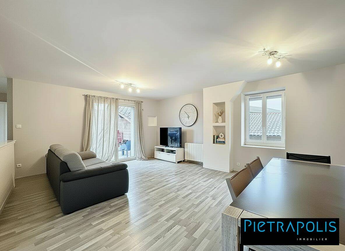 Maison 5 pièces 110 m² · à Villié-Morgon · 110 m² · 225 000 €