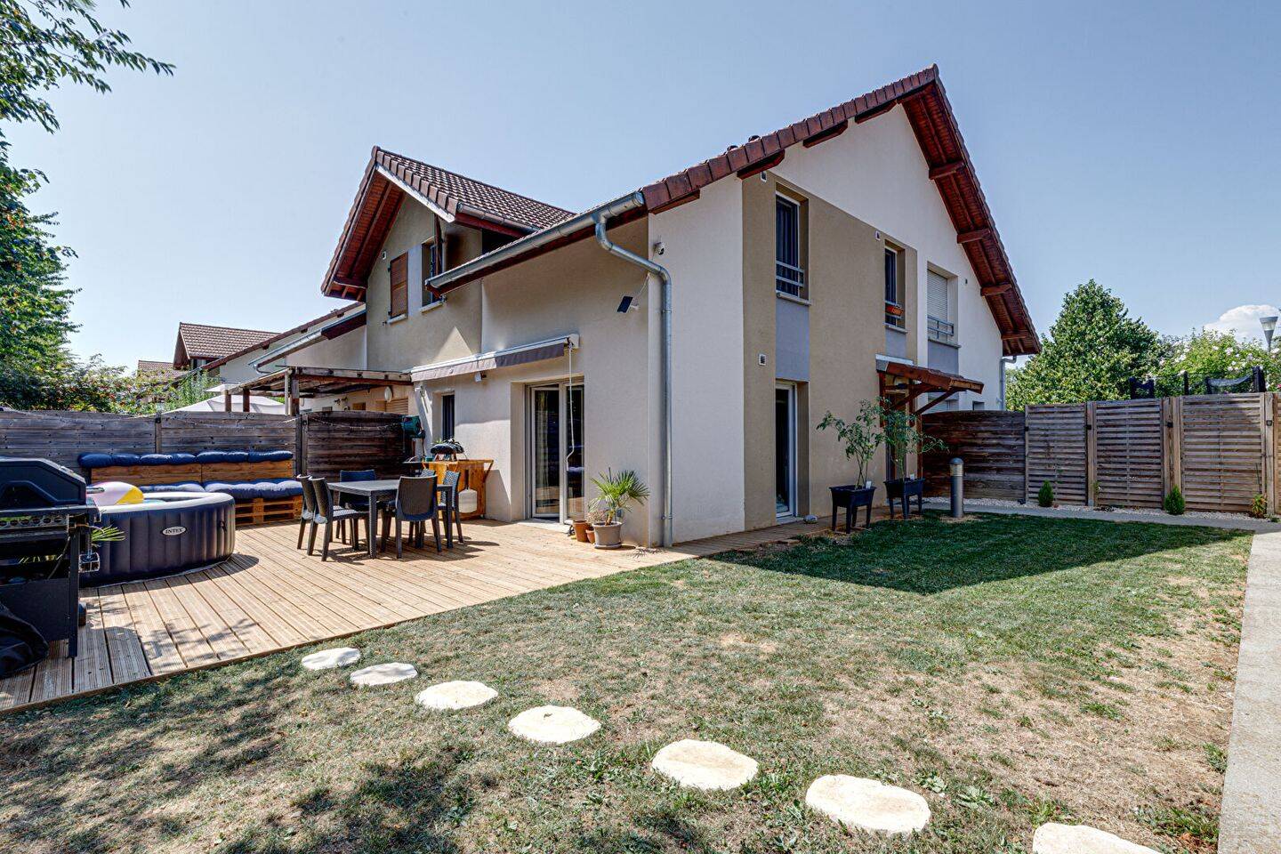 Appartement 4 pièces 78 m² · à Bons-en-Chablais · 78,3 m² · 395 000 €