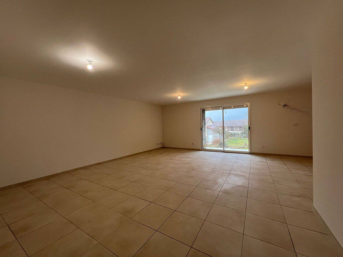 Maison 6 pièces 126 m² · à Arbent · 126 m² · 265 000 €