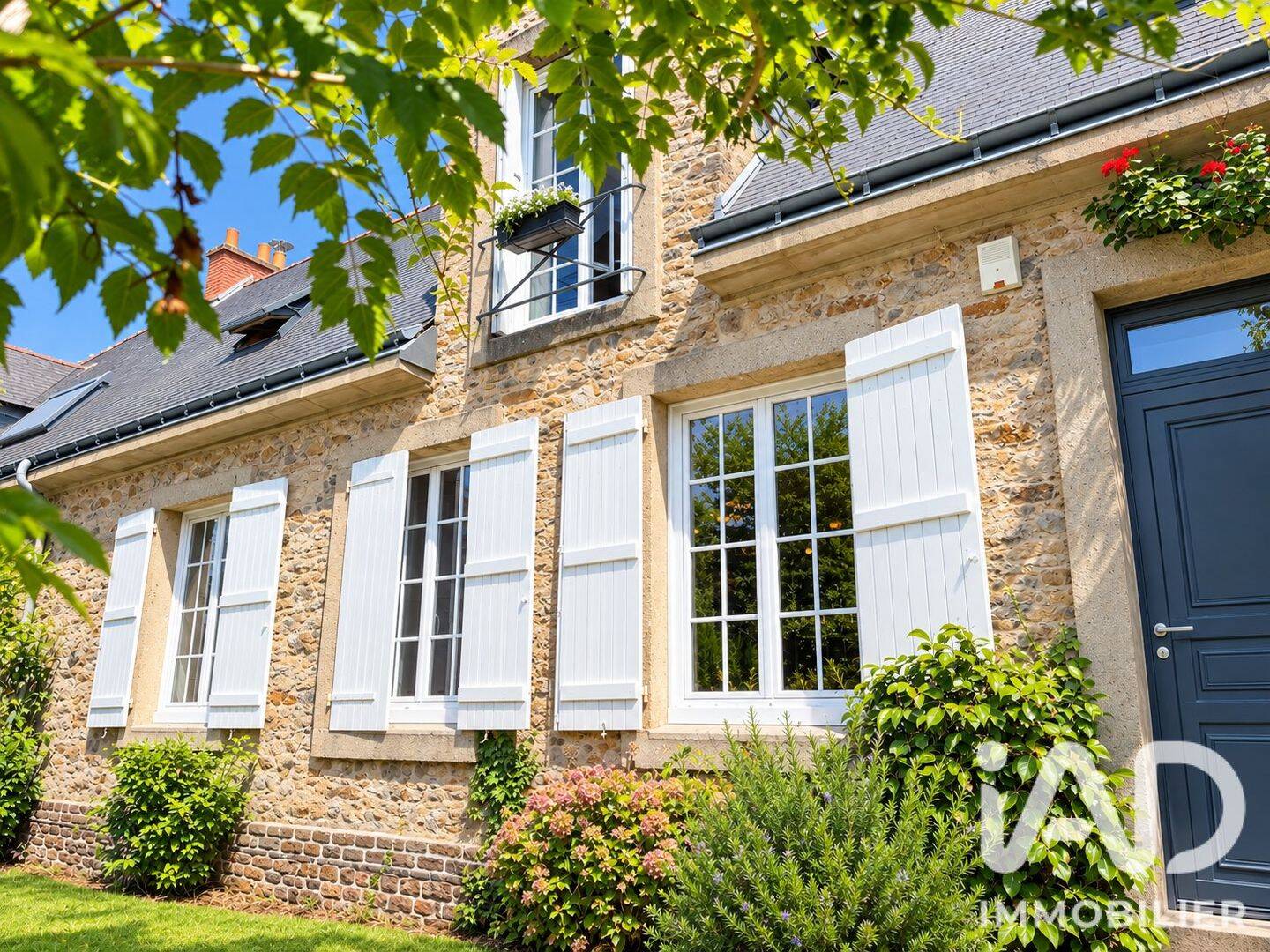 Maison 7 pièces 144 m² · à Nantes · 144 m² · 599 000 €