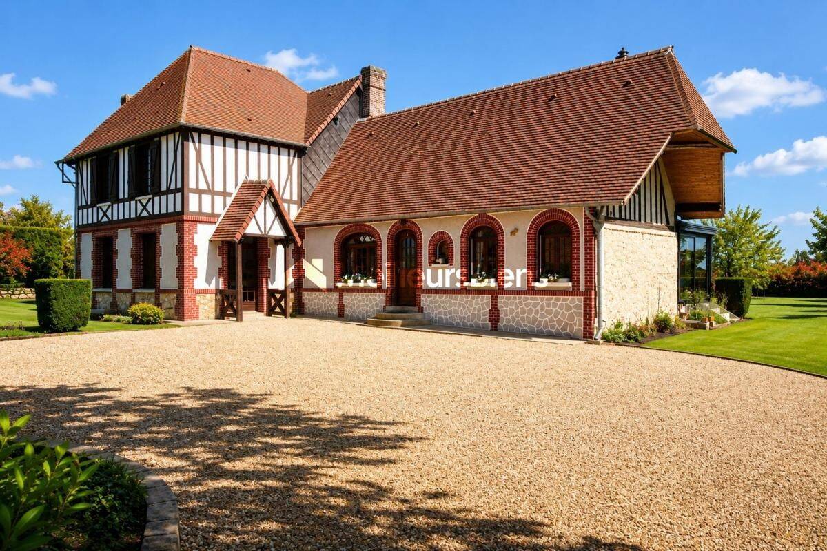 Maison 14 pièces 290 m² · à Le Neubourg · 290 m² · 429 900 €