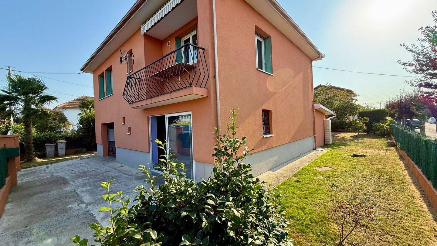 Maison 6 pièces 116 m² · à Tarbes · 116 m² · 158 000 €