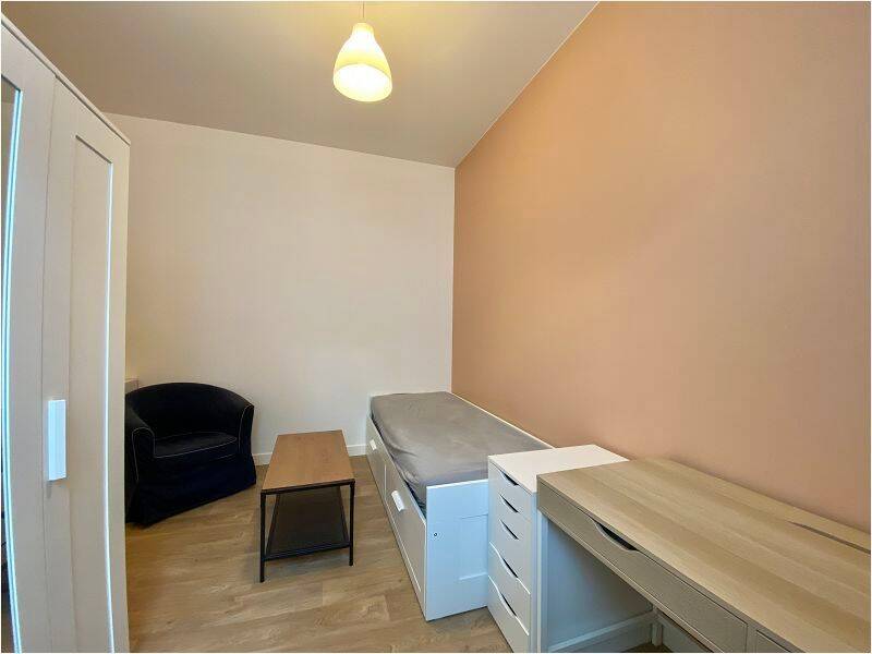 Appartement 1 pièce 28 m² · à Lille · 28,3 m² · 625 €