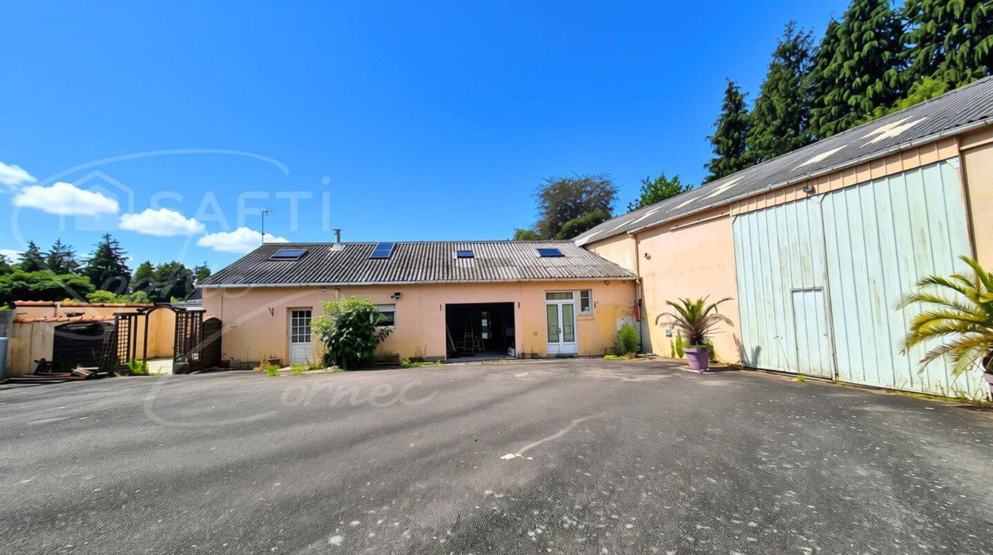 Maison 6 pièces 148 m² · à Gouesnach · 148 m² · 399 990 €