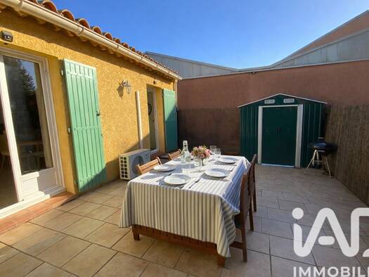 Maison de plain-pied à vendre 265 000 € 3 pièces 2 chambres 73 m² Pourrières 83910