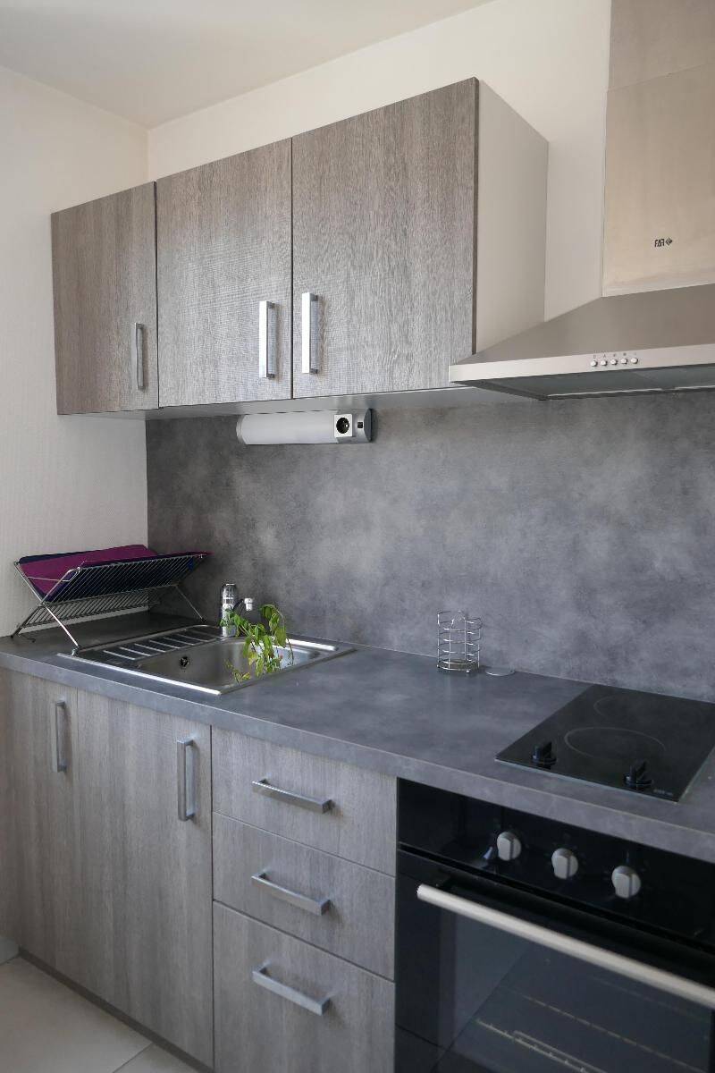 Appartement 1 pièce 30 m² · à Saint-Étienne · 30,1 m² · 505 €