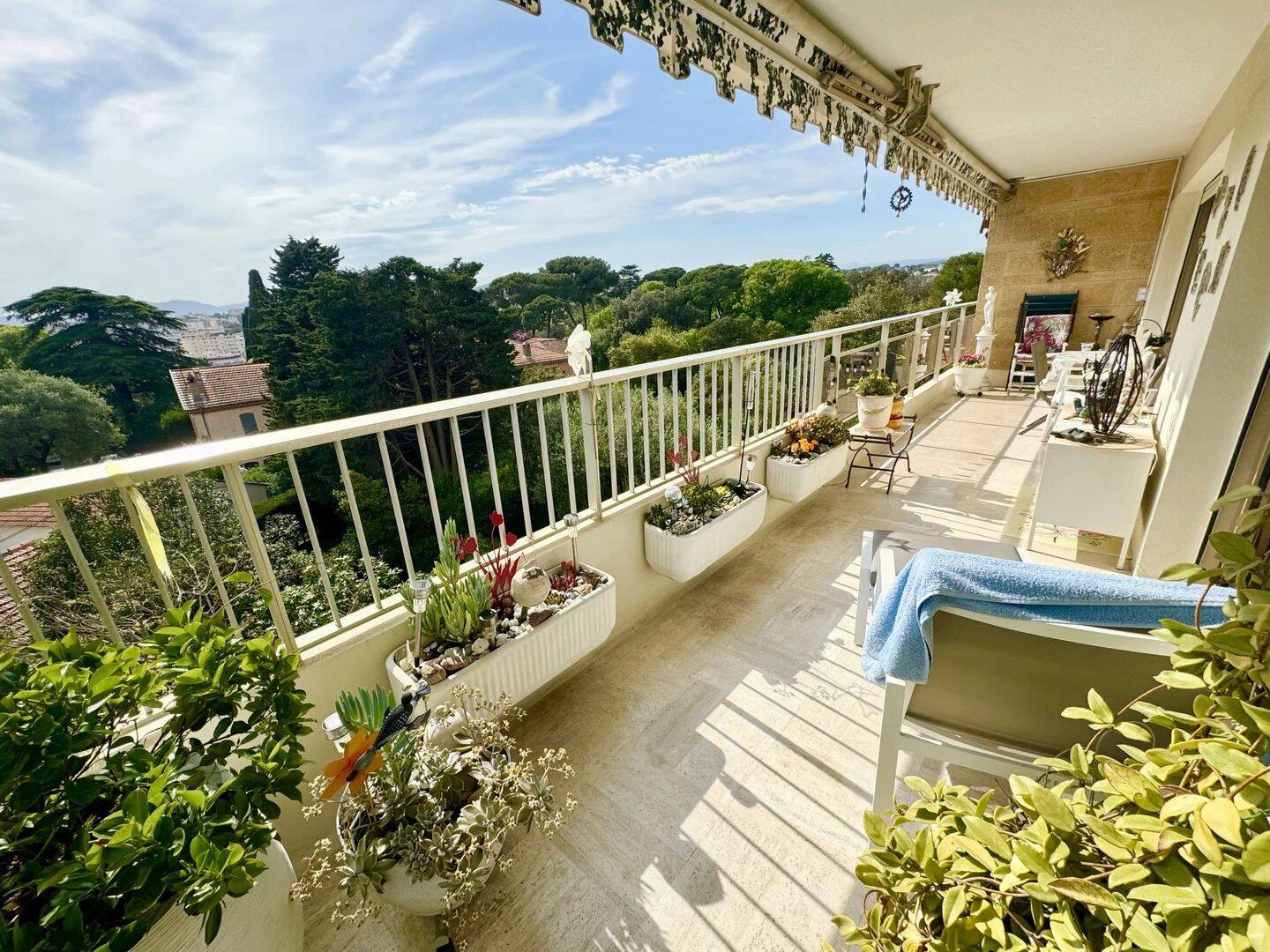 Appartement 3 pièces 103 m² · à Cannes · 103 m² · 770 000 €
