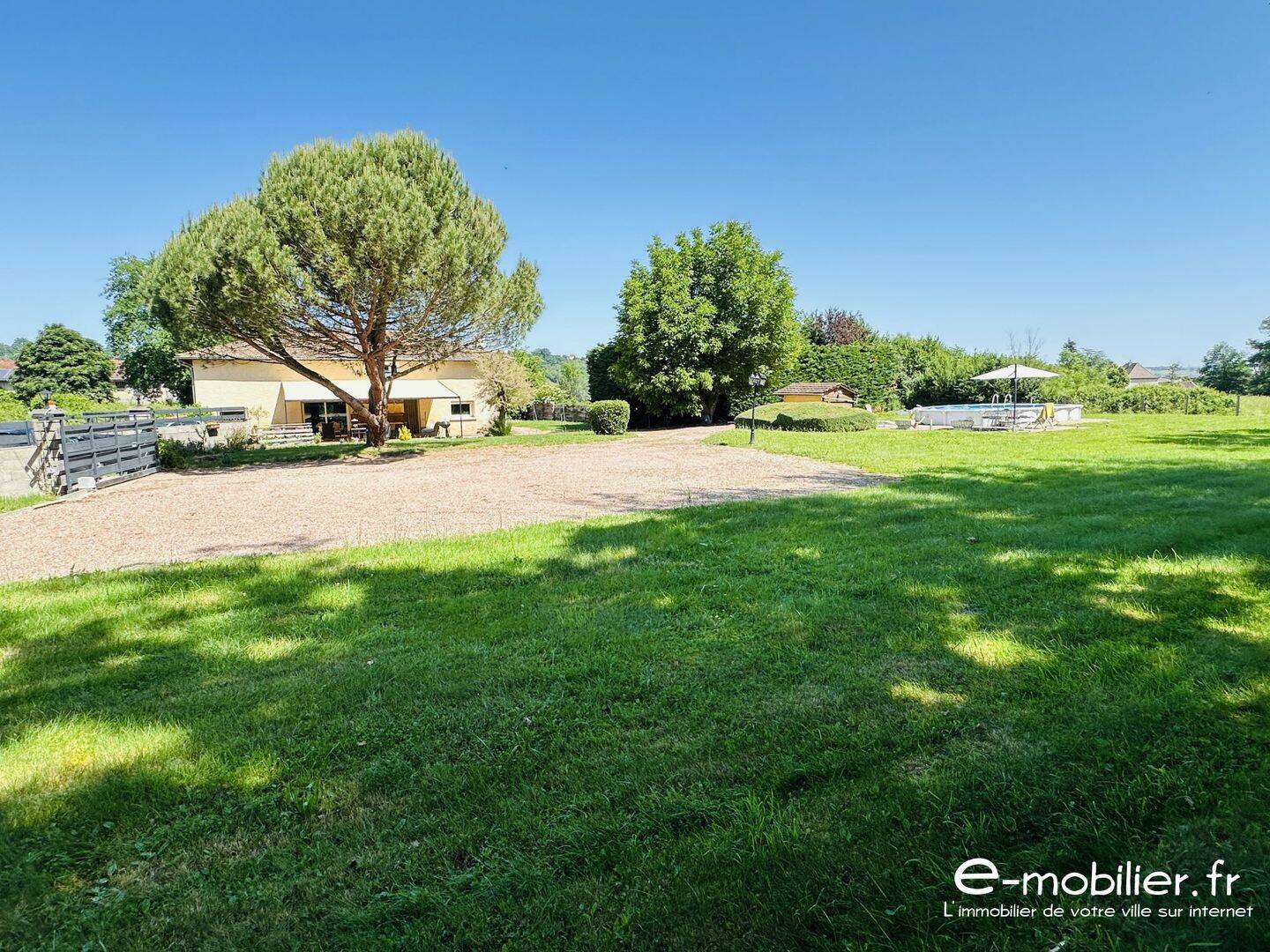 Maison 5 pièces 191 m² · à Charlieu · 191 m² · 289 000 €