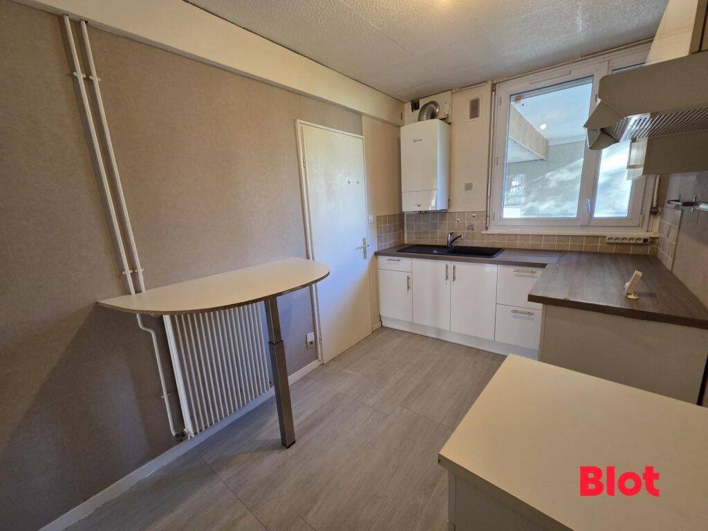 Appartement 4 pièces 76 m² · à Rennes · 76,4 m² · 154 900 €