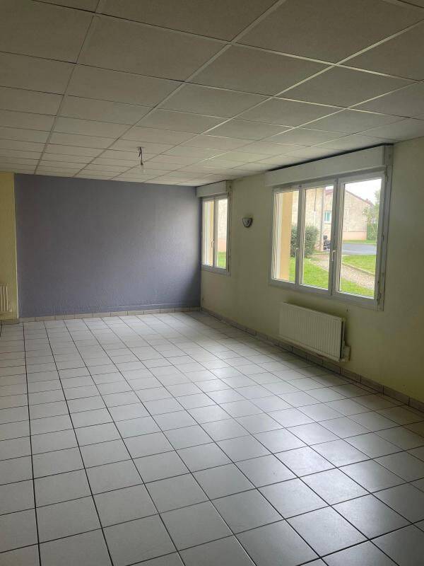 Appartement 3 pièces 85 m² · à Cosne-Cours-sur-Loire · 85 m² · 579 €/mois