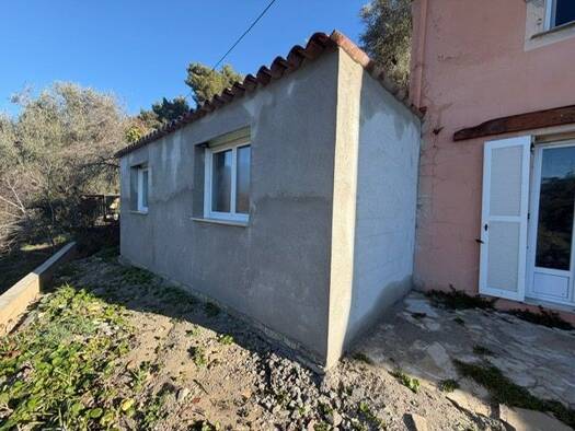 Appartement à vendre 215 000 € 5 pièces 4 chambres 112 m² RDC L'Escarène 06440