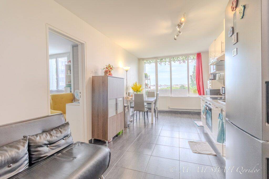 Appartement 3 pièces 47 m² · à Bagnolet · 47 m² · 245 000 €