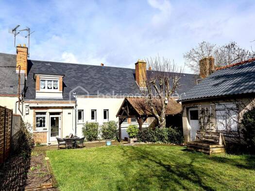 Maison de ville à vendre 169 300 € 4 pièces 3 chambres 88,5 m² 450 m² de terrain Sully-sur-Loire 45600