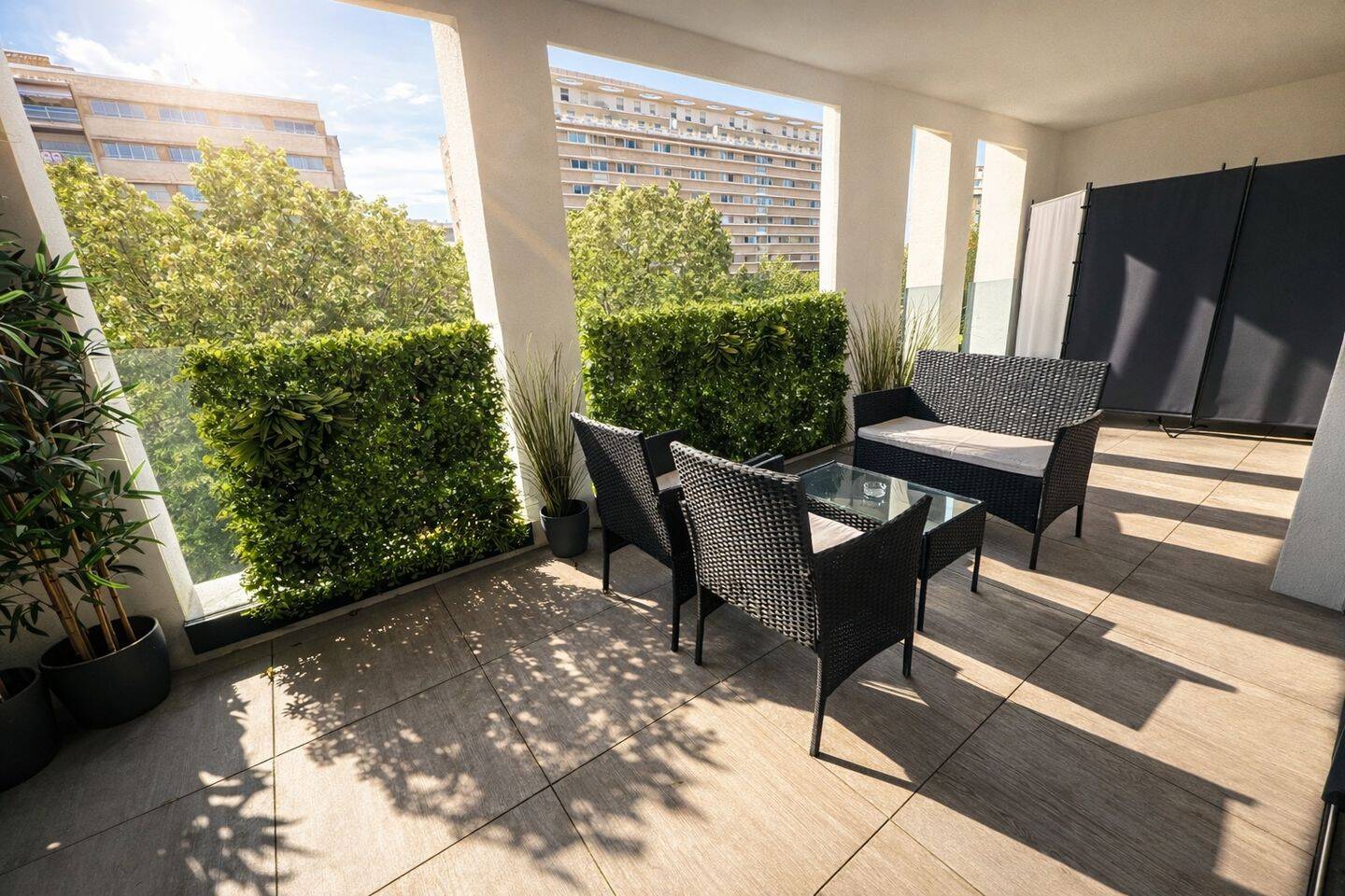 Appartement 4 pièces 82 m² · à Marseille 8ème Arrondissement · 82 m² · 1 766 €