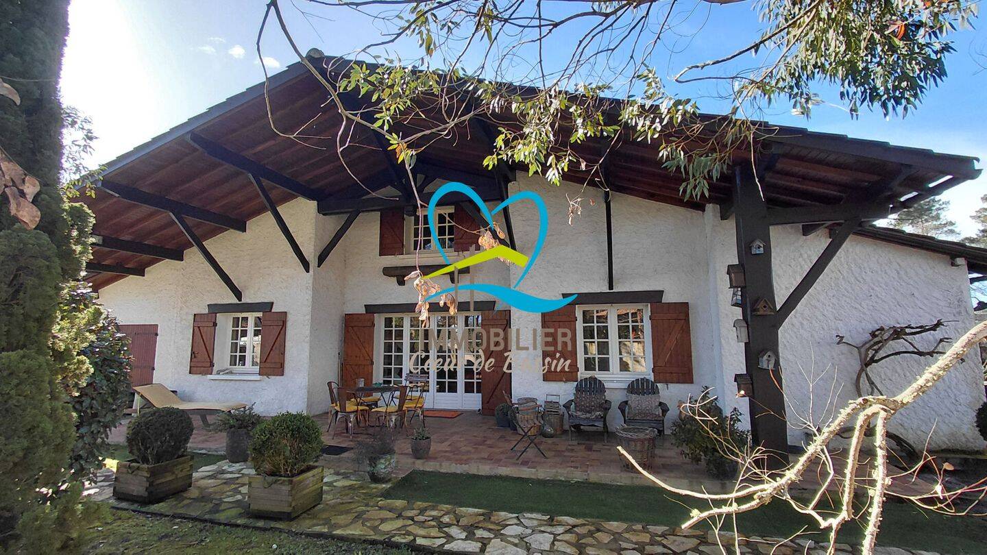 Maison 7 pièces 145 m² · à Lège-Cap-Ferret · 145 m² · 680 000 €