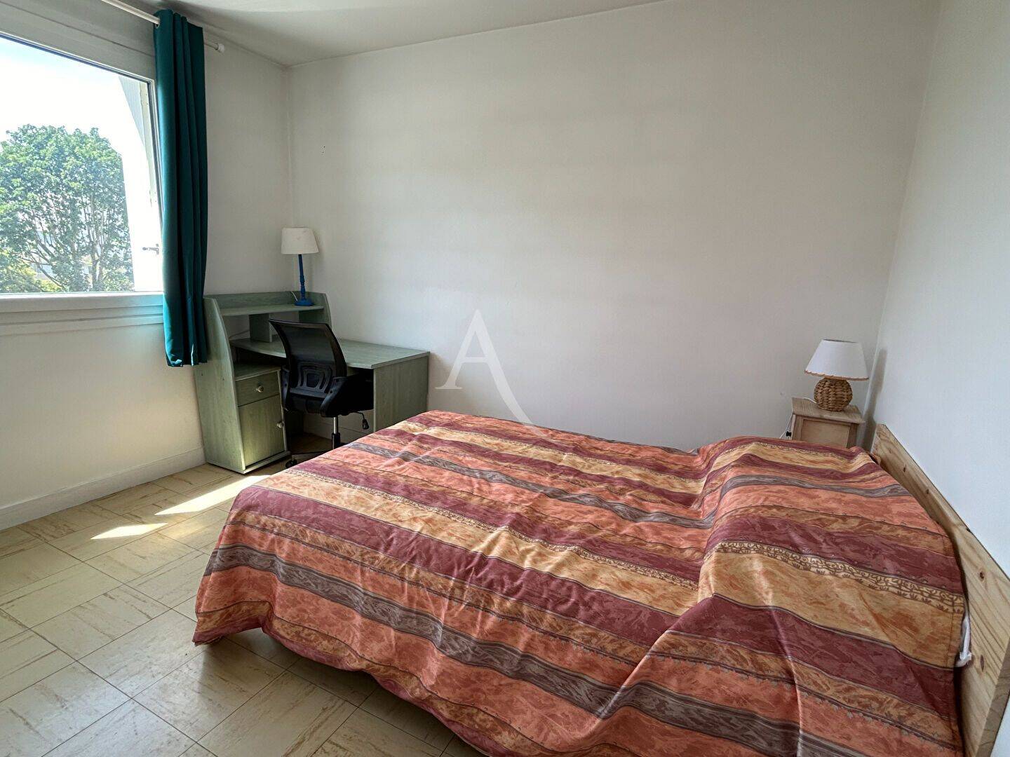 Appartement 1 pièce 10 m² · à Caen · 10 m² · 430 €
