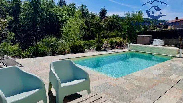 Maison 5 pièces 111 m² · à Maureillas-Las-Illas · 111 m² · 329 000 €