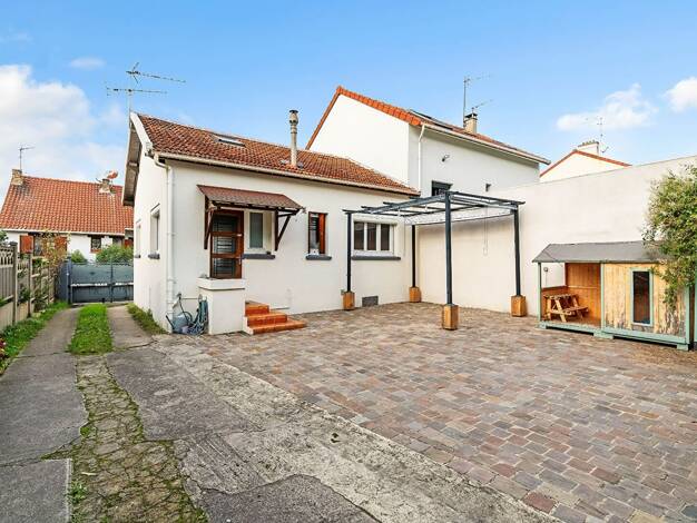 Pavillon à vendre 499 000 € 4 pièces 3 chambres 105 m² 211 m² de terrain Plateau Nanterre 92000