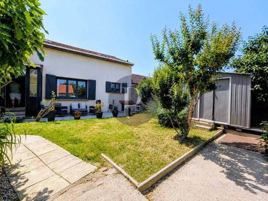 Maison à vendre 475 000 € 6 pièces 4 chambres 147,8 m² Le Plateau Vitry-sur-Seine 94400