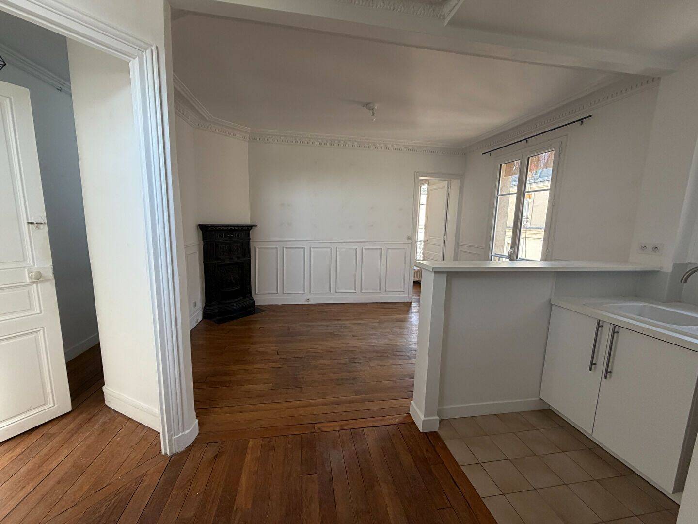 Appartement 3 pièces 53 m² · à Paris 14ème Arrondissement · 53,3 m² · 1 768 €/mois