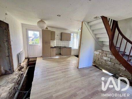Maison 3 pièces 53 m² · à Merléac · 53 m² · 30 000 €