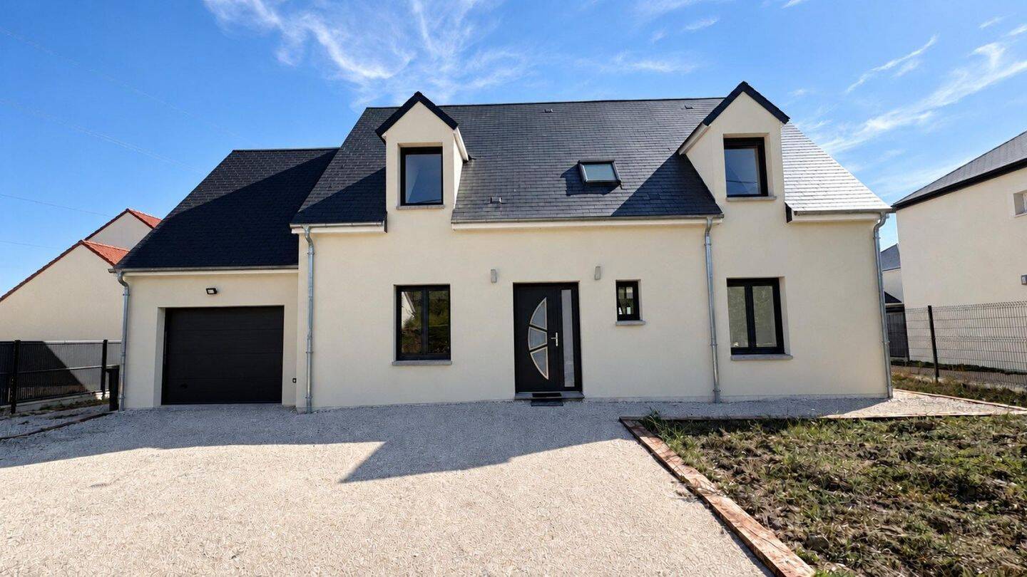 Maison 5 pièces 144 m² · à Ingré · 144 m² · 359 000 €