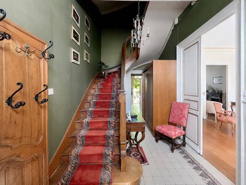 Maison 6 pièces 160 m² · à Bourges · 160 m² · 337 920 €