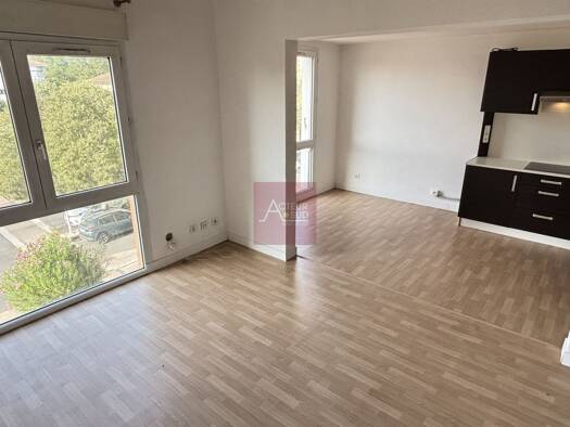 Appartement à vendre 119 000 € 2 pièces 1 chambre 43 m² Étage 2/2 Celleneuve Montpellier 34080