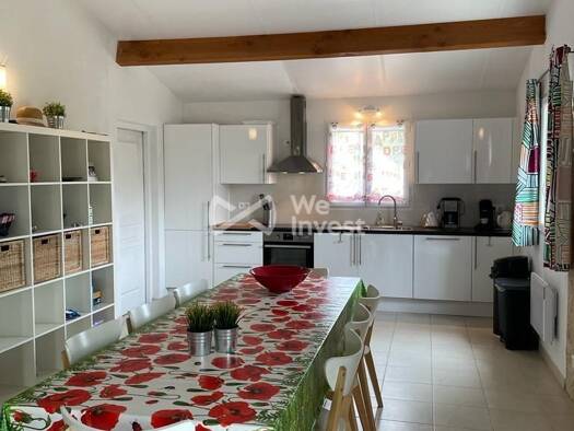 Maison de plain-pied à vendre 214 000 € 4 pièces 3 chambres 121 m² 1 169 m² de terrain Brossac 16480