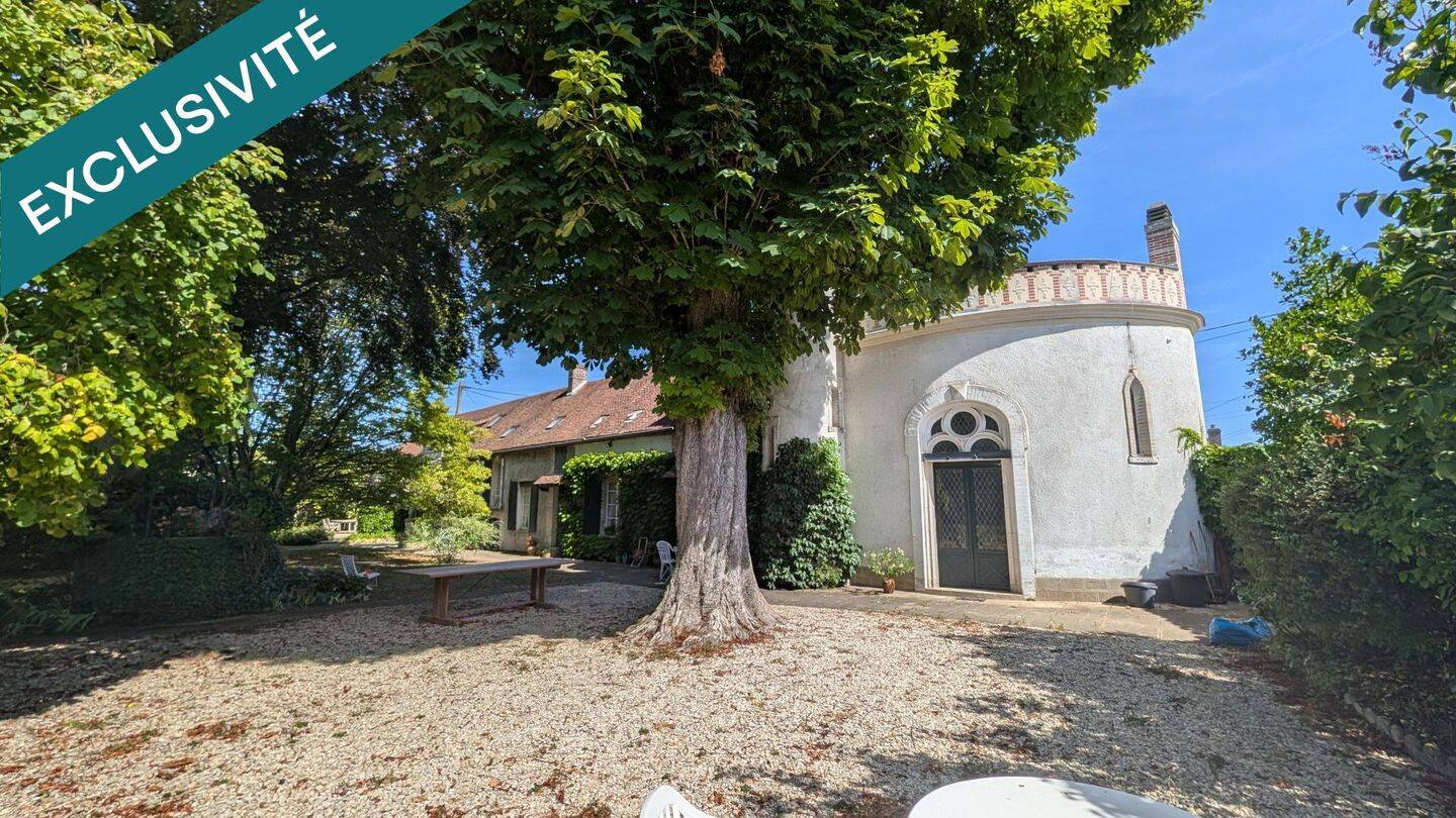 Maison 15 pièces 350 m² · à Véron · 350 m² · 398 000 €