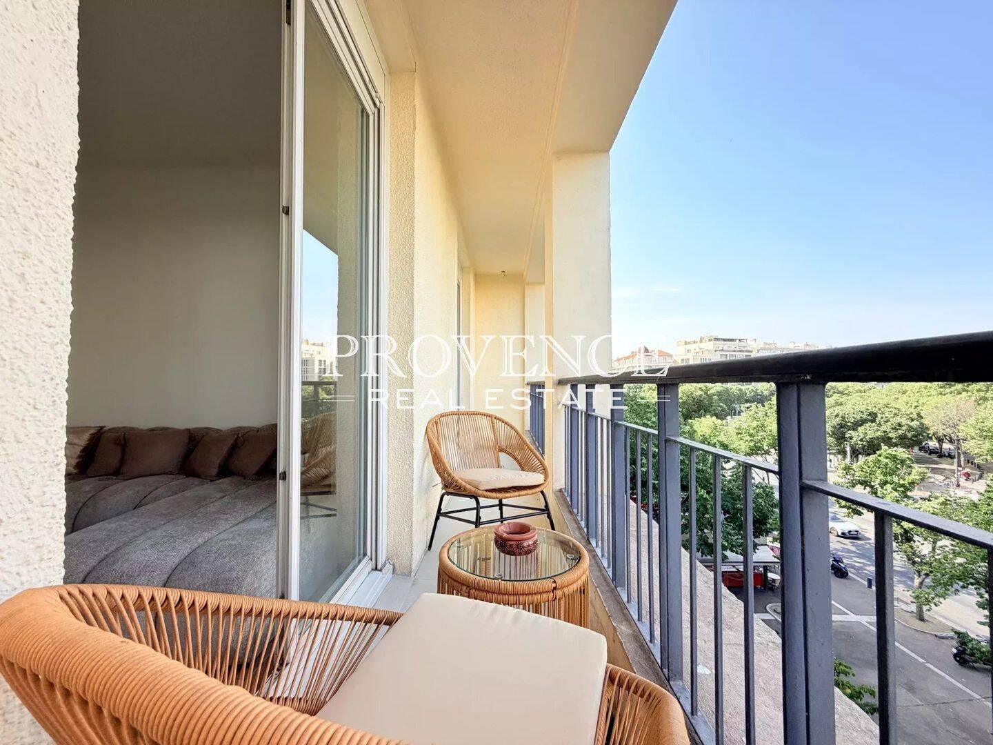Appartement 4 pièces 87 m² · à Marseille 8ème Arrondissement · 87 m² · 2 290 €/mois
