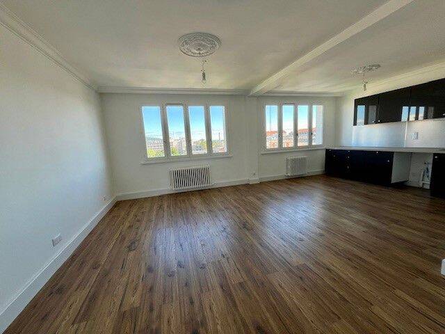 Appartement 4 pièces 75 m² · à Lyon 4ème Arrondissement · 75,1 m² · 1 425 €