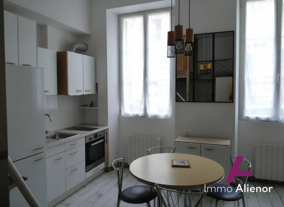 Appartement 1 pièce 25 m² · à Bordeaux · 24,5 m² · 650 €
