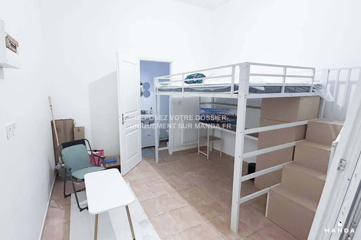 Appartement 1 pièce 15 m² · à Marseille 1er Arrondissement · 15 m² · 550 €/mois