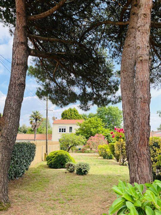 Maison 4 pièces 95 m² · à Royan · 95 m² · 1 400 €/mois