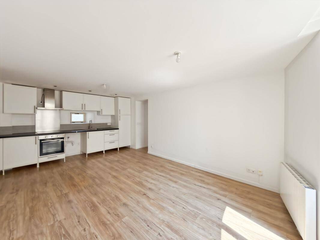Appartement 4 pièces 79 m² · à Janville-en-Beauce · 79,1 m² · 755 €