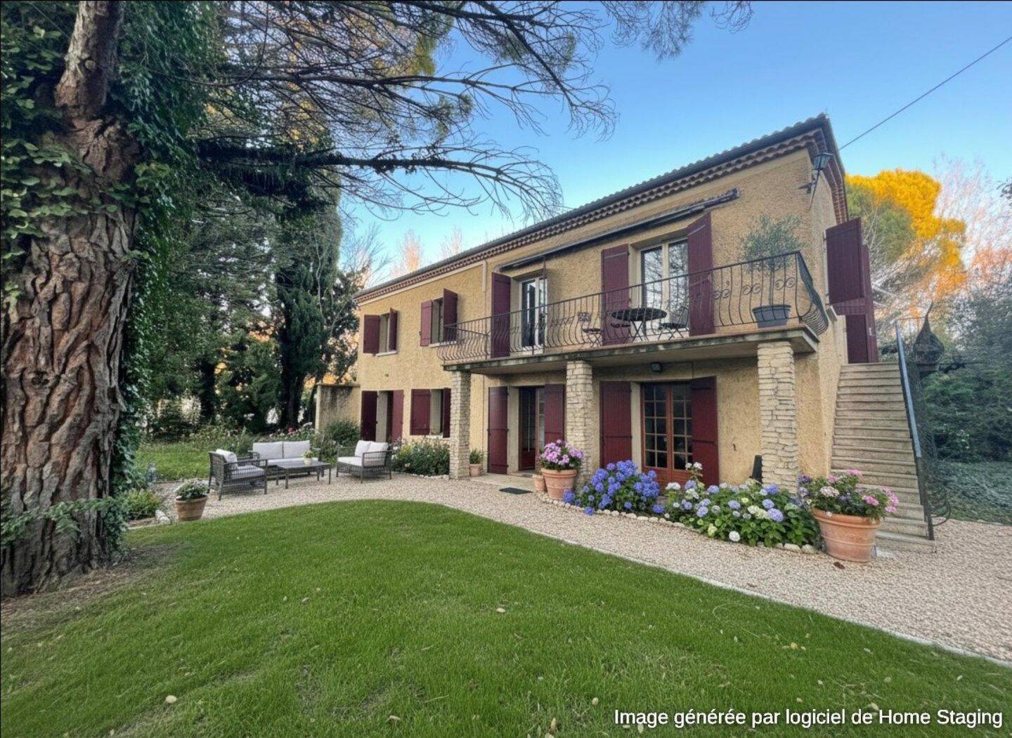 Maison 7 pièces 206 m² · à Le Thor · 206 m² · 392 500 €