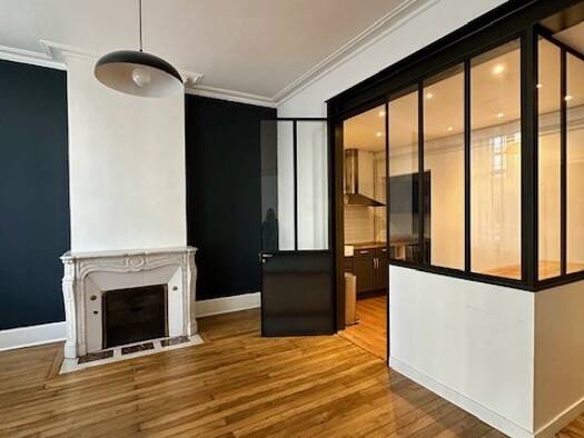 Appartement à vendre - Première occupation 178 500 € 3 pièces 2 chambres 73 m² RDC/3 Saint Pierre-René II Nancy 54000